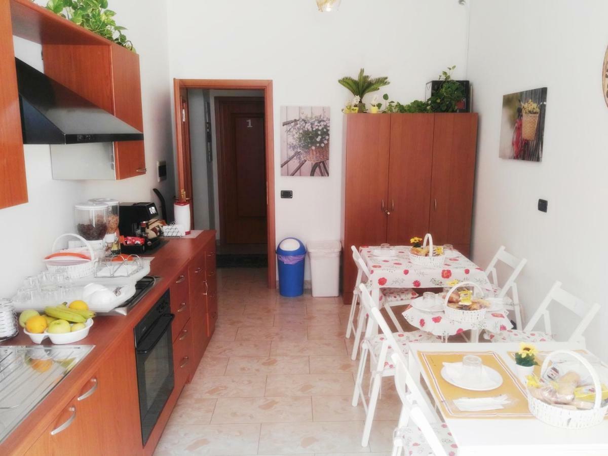 B&B Main Street Reggio di Calabria Exteriör bild